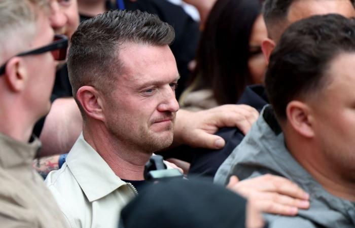‘Make England Great Again’: Tommy Robinson rally draws tens of thousands amid rival London protests