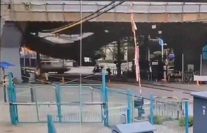 Seoul overpass collapses, killing three and injuring three midway through demolition (VIDEO)
