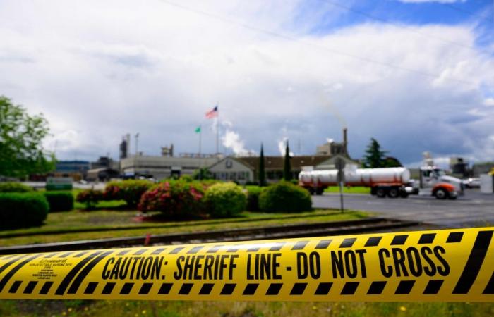 Fatal chemical leak at US plant leaves multiple workers dead and others critically injured