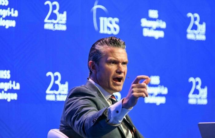 US warns capable of resuming war with Iran as deal remains elusive