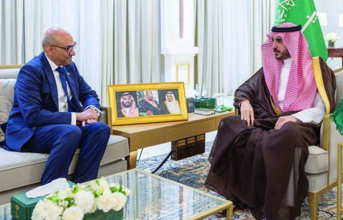 Al-Jouf governor receives Pakistan’s ambassador to Saudi Arabia