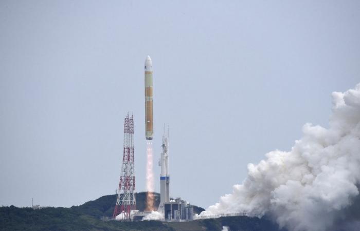 Japan’s flagship H3 rocket lifts off smoothly, six satellites deployed as space agency celebrates success