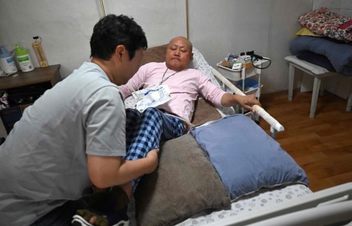 Terminally ill South Korean takes assisted dying fight to top court