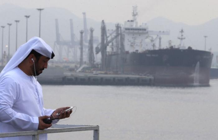 Saudi supertankers reappear in Strait of Hormuz after US-Iran deal