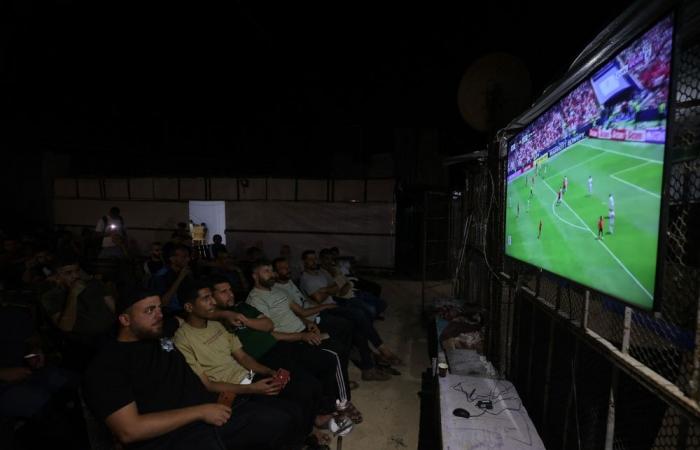 In war‑scarred Gaza, fans cling to Salah and World Cup screens for fleeting joy