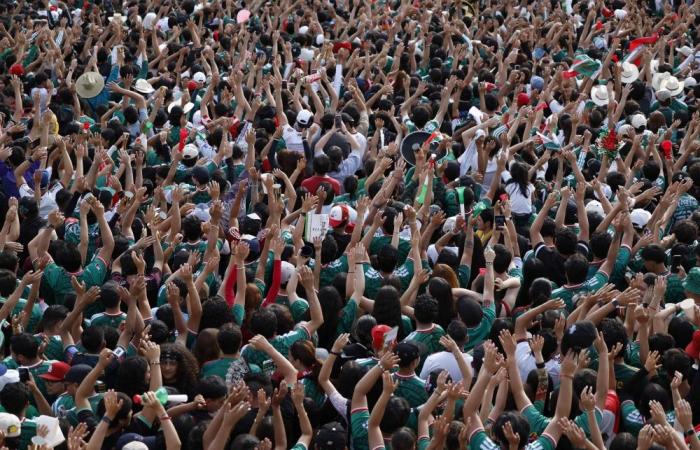 Two die of asphyxiation as more than a million celebrate Mexico’s World Cup knockout win over Ecuador