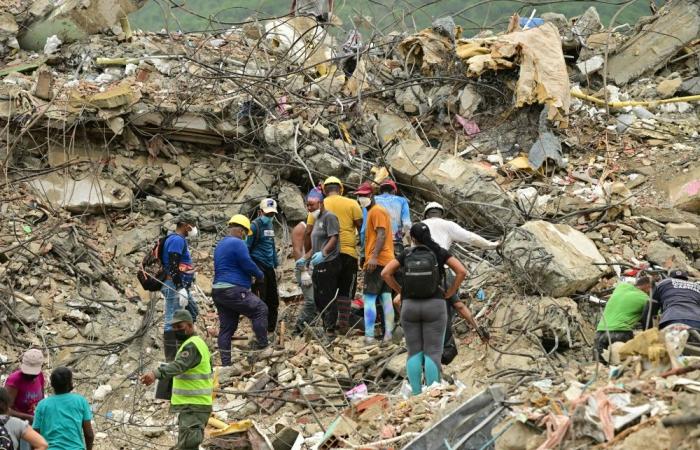 Amid rubble and despair, one man’s desperate hunt for his family