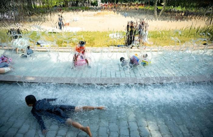 Japan hits fifth ‘cruelly hot day’, the longest streak since records began, as officials issue heatstroke warnings