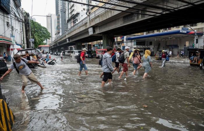 Days of heavy rain leave at least 13 dead in Philippines