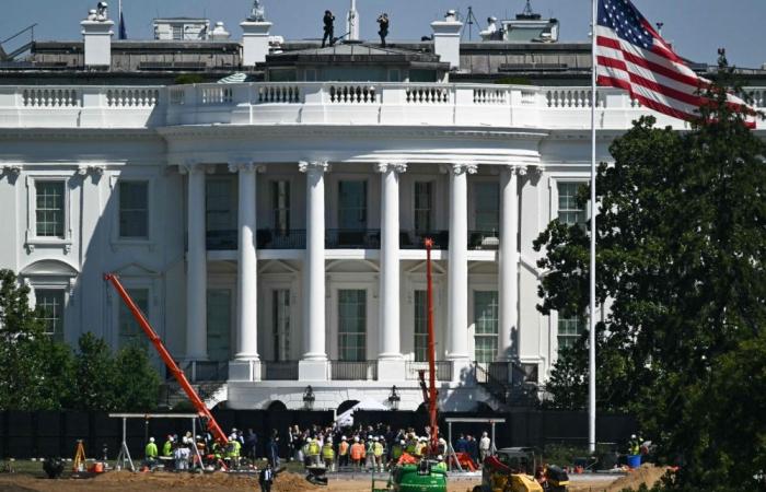 ‘One thing I know how to do is build’: Trump unveils giant White House helipad