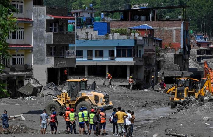 How a collapsing glacier may have unleashed the deadly Nepal-Tibet disaster