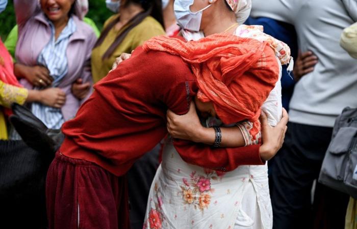 Disaster authority confirms Nepal flood death toll reached 903, while missing number 4,247