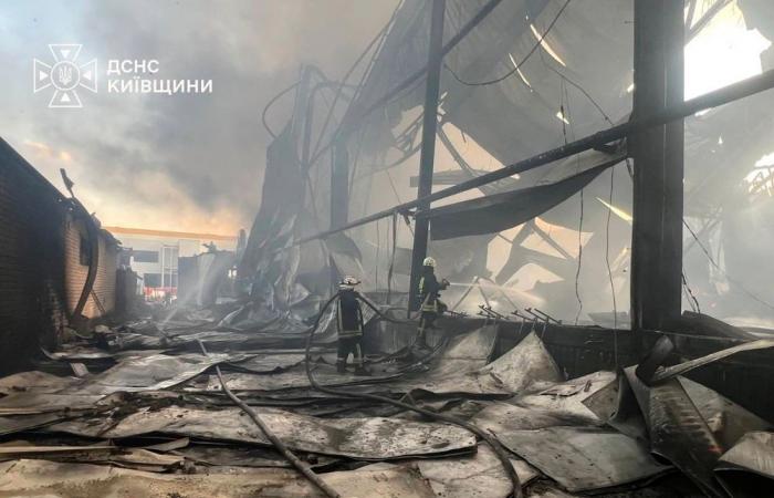 Ukraine tightens Kyiv security measures as Russian drone strikes intensify