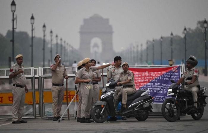 India deploys police, restricts transport ahead of major protest demanding election chief resign