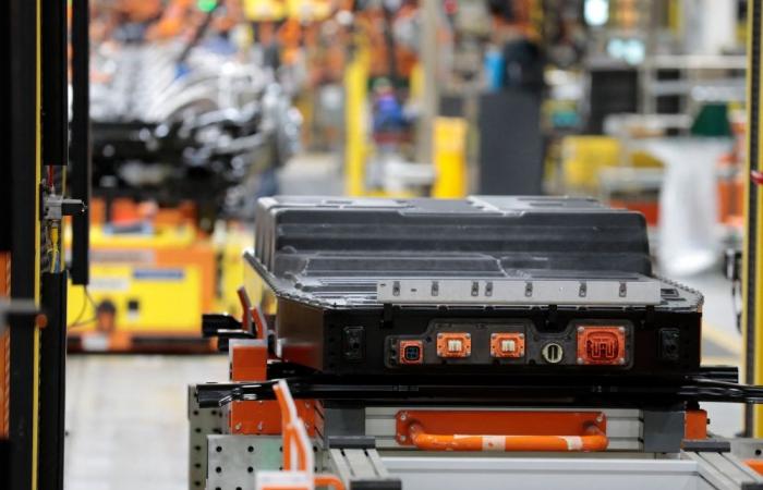 Thailand to mandate strict safety standards for EV batteries to boost consumer confidence