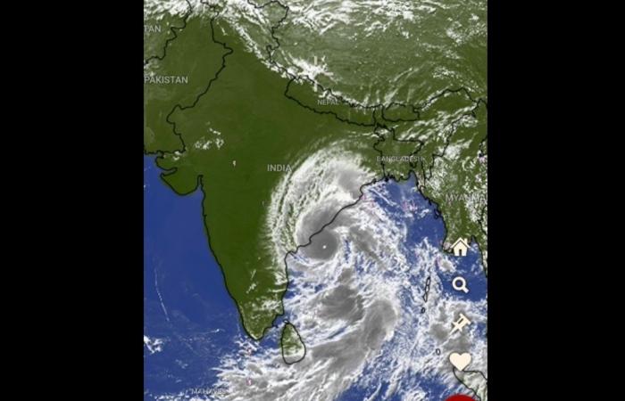 India orders evacuations as Cyclone Arnab threatens Andhra Pradesh