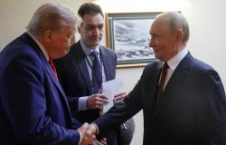 US pressed Ukraine to accept deal at Geneva talks, hinted at cutting off aid, official says