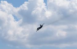 Polish jets intercept Russian reconnaissance aircraft, report mass airspace violations from Belarus