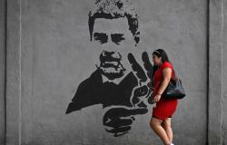 US urges citizens to leave Venezuela ‘immediately’ amid security fears