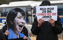 Leaders of Japan and South Korea meet as China flexes muscles