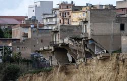 When the land drops away: Life and uncertainty in Niscemi’s red zone