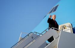 Trump threatens to sidestep Congress with executive order on voting laws