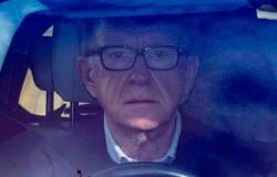 Former UK ambassador Mandelson freed on bail after arrest over Epstein links