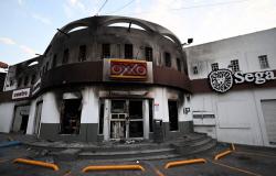 ‘Paradise in flames’: Flights cancelled, streets torched in Puerto Vallarta after killing of cartel boss ‘El Mencho’