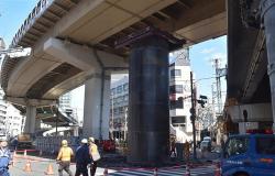 What on earth? Four-storey steel cylinder suddenly shoots out of Osaka street