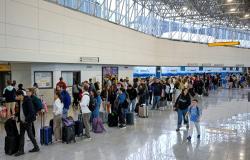 House Republicans block Senate effort to end TSA pay crisis, prolonging US airport chaos