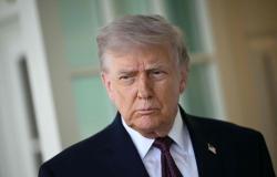 Trump says US will maintain Iran port blockade if peace deal fails, warns ceasefire may not be extended