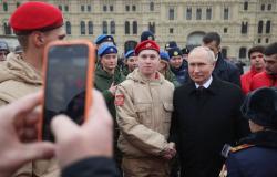 Inside Russia’s push to train a new generation of pro-war influencers