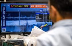 After 7.7 quake, Japan warns of higher likelihood of ‘huge’ magnitude‑8 event
