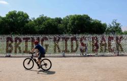 Teddy bears in Washington highlight plight of Ukrainian children Kyiv says were taken by Russia