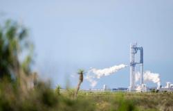 SpaceX postpones Starship test launch after countdown glitches at Texas site