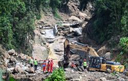 Torrential rain unleashes floods and landslides across Chongqing, leaving three dead and dozens missing