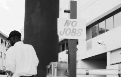 UK risks ‘lost generation’ as youth unemployment nears one million, says govt report