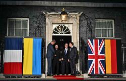 Zelensky meets allies in UK after strike hits Ukraine nuclear site
