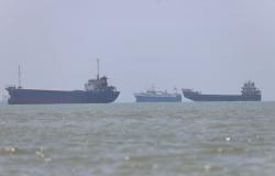 Traffic flows through Hormuz as US–Iran deal takes effect, but doubts linger as Khamenei warns talks will not be easy
