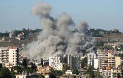 US and Iran set for new talks after delay and deadly strikes