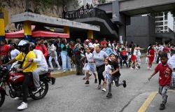 Twin powerful earthquakes rock Venezuela, sending panicked residents into the streets