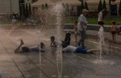 UN agency warns El Niño set to intensify, global temperatures rise, extreme weather incoming