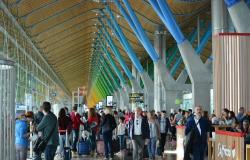 Spain imposes border checks on Italian travellers in tit-for-tat move