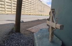 Bodies hanging from bridge revive violence in once-calm town in Mexico