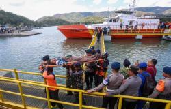 Navy vessel, other ships rescue more than 100 from ferry fire off Bali