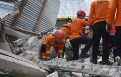 Another 5.2-magnitude quake rattles Flores after deadly Aug 15 tremor