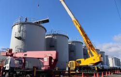 Japan nuclear plants given more time to build antiterrorism facilities