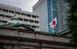 Ex-Japan prosecutor who accused boss of rape urges reform