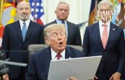 Trump says US reviewing position on Falkland Islands