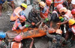 ‘Miracle’ rescue renews hope as Nepal flood death toll crosses 1,200